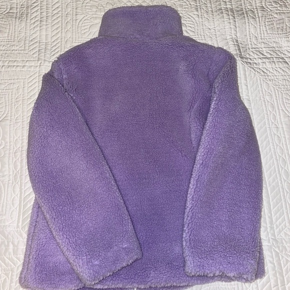 Debby Collection fluffy lavendar jacket - Picture 3 of 3